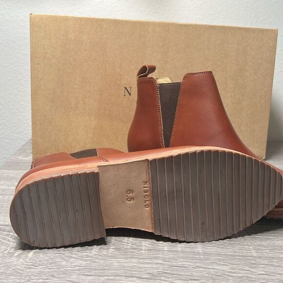 NISOLO Eva Everyday Chelsea Boot - Picture 7 of 9